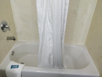 comfort inn roanoke civic center