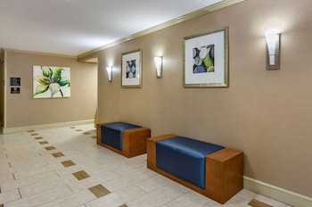 comfort inn roanoke civic center