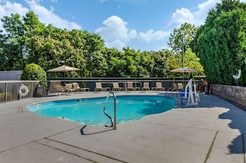 comfort inn roanoke civic center