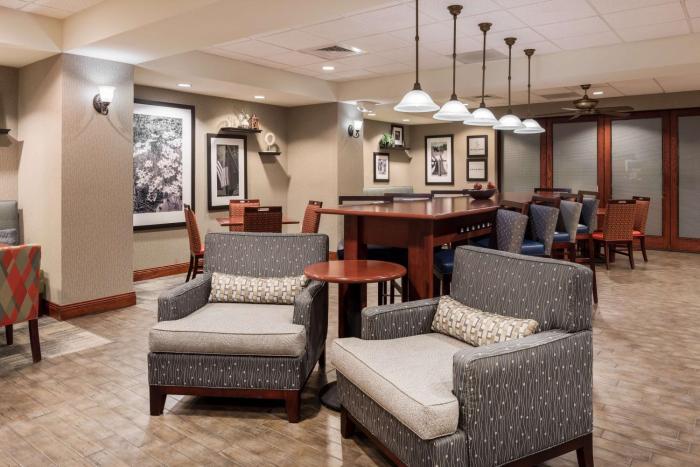 hampton inn branson branson hills