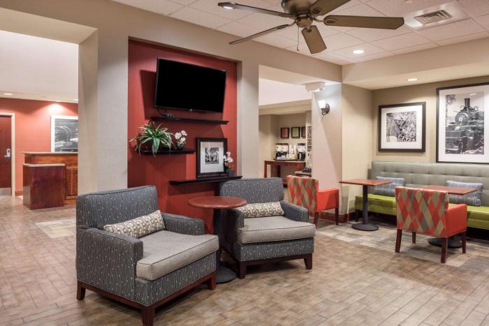 hampton inn branson branson hills