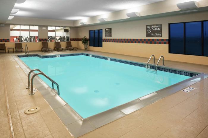 hampton inn branson branson hills