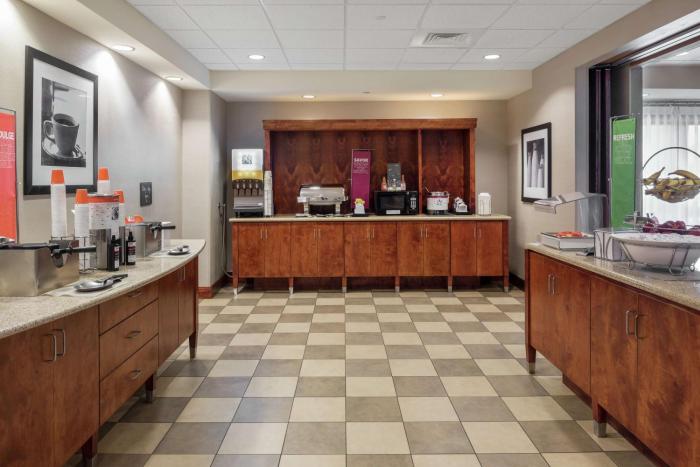hampton inn branson branson hills