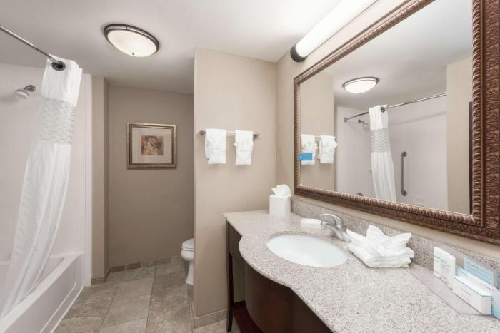 hampton inn branson branson hills
