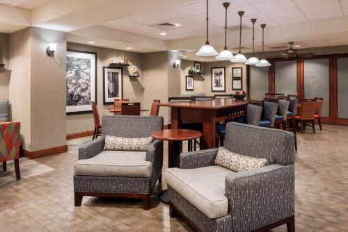 hampton inn branson branson hills