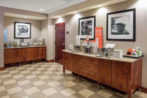 hampton inn branson branson hills