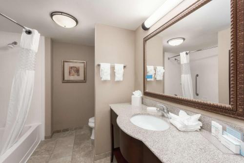 hampton inn branson branson hills