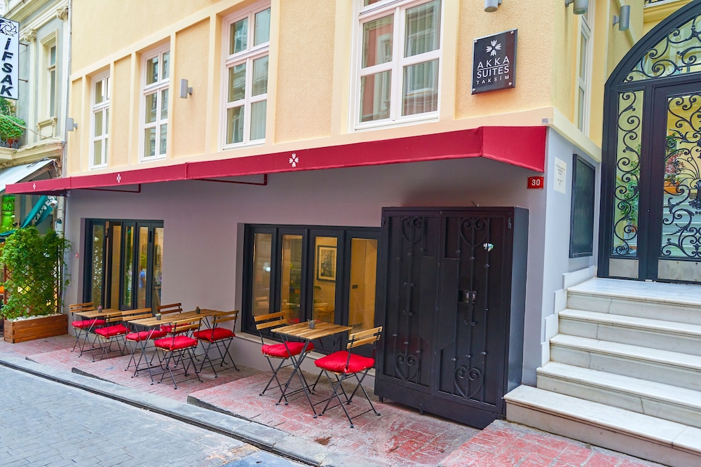akka suites taksim