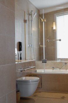 windsor hotel and convention center