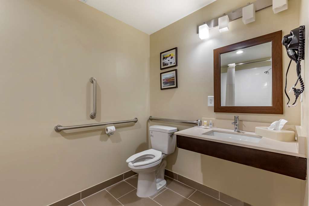 comfort suites near camp lejeune