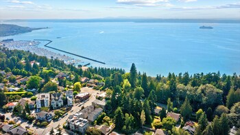 golden gardens getaway beach waterfront