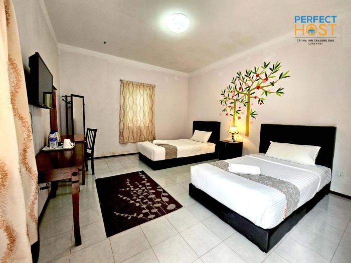 triima inn tanjung rhu by perfect host