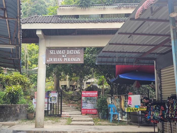 triima inn tanjung rhu by perfect host