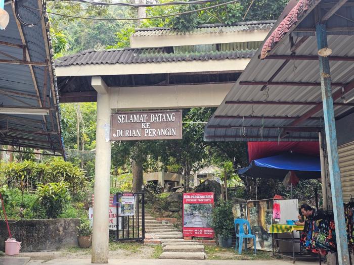 triima inn tanjung rhu by perfect host
