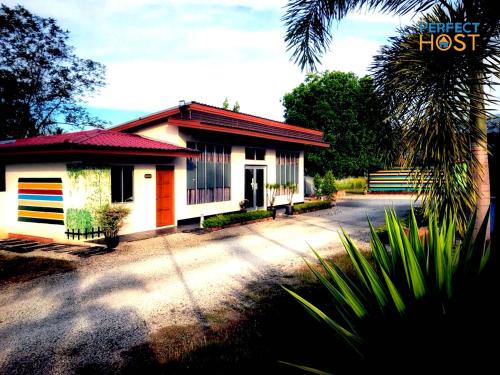 triima inn tanjung rhu by perfect host