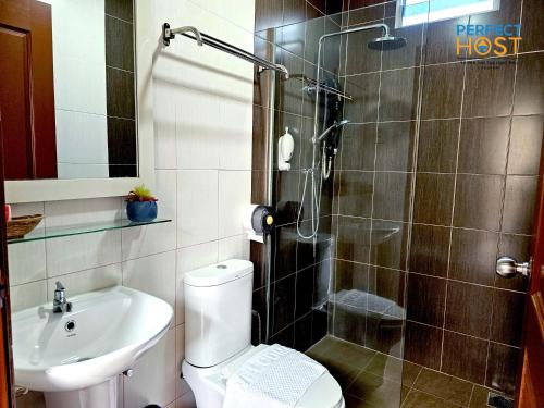 triima inn tanjung rhu by perfect host