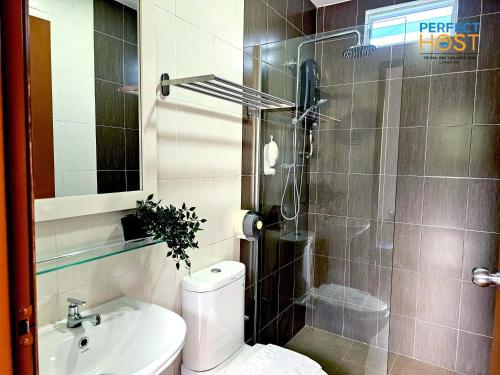 triima inn tanjung rhu by perfect host