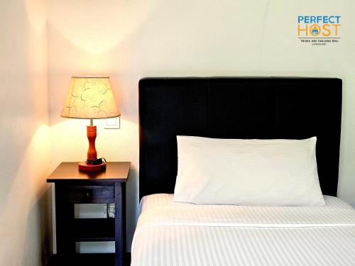 triima inn tanjung rhu by perfect host