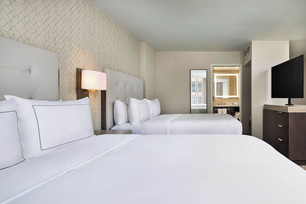 hilton kansas city country club plaza