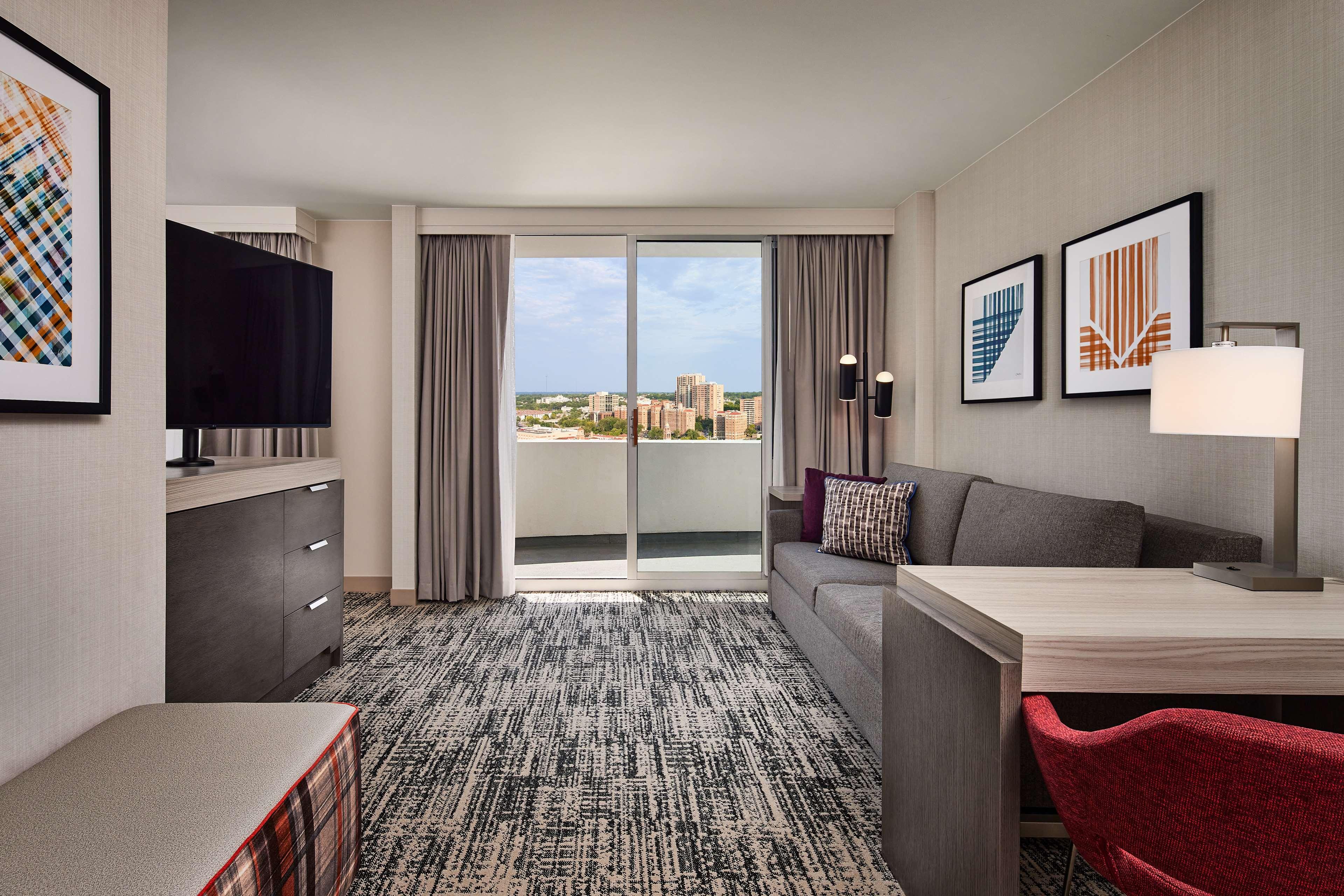 hilton kansas city country club plaza