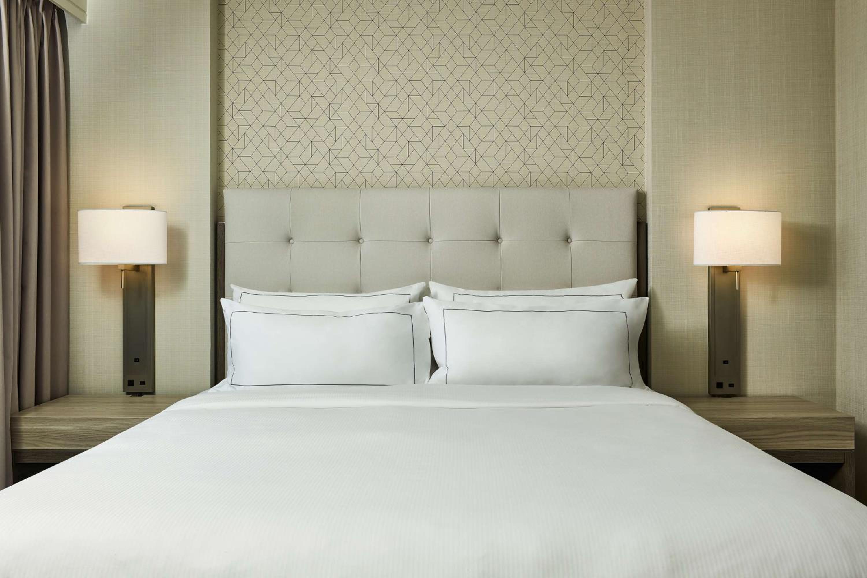 hilton kansas city country club plaza