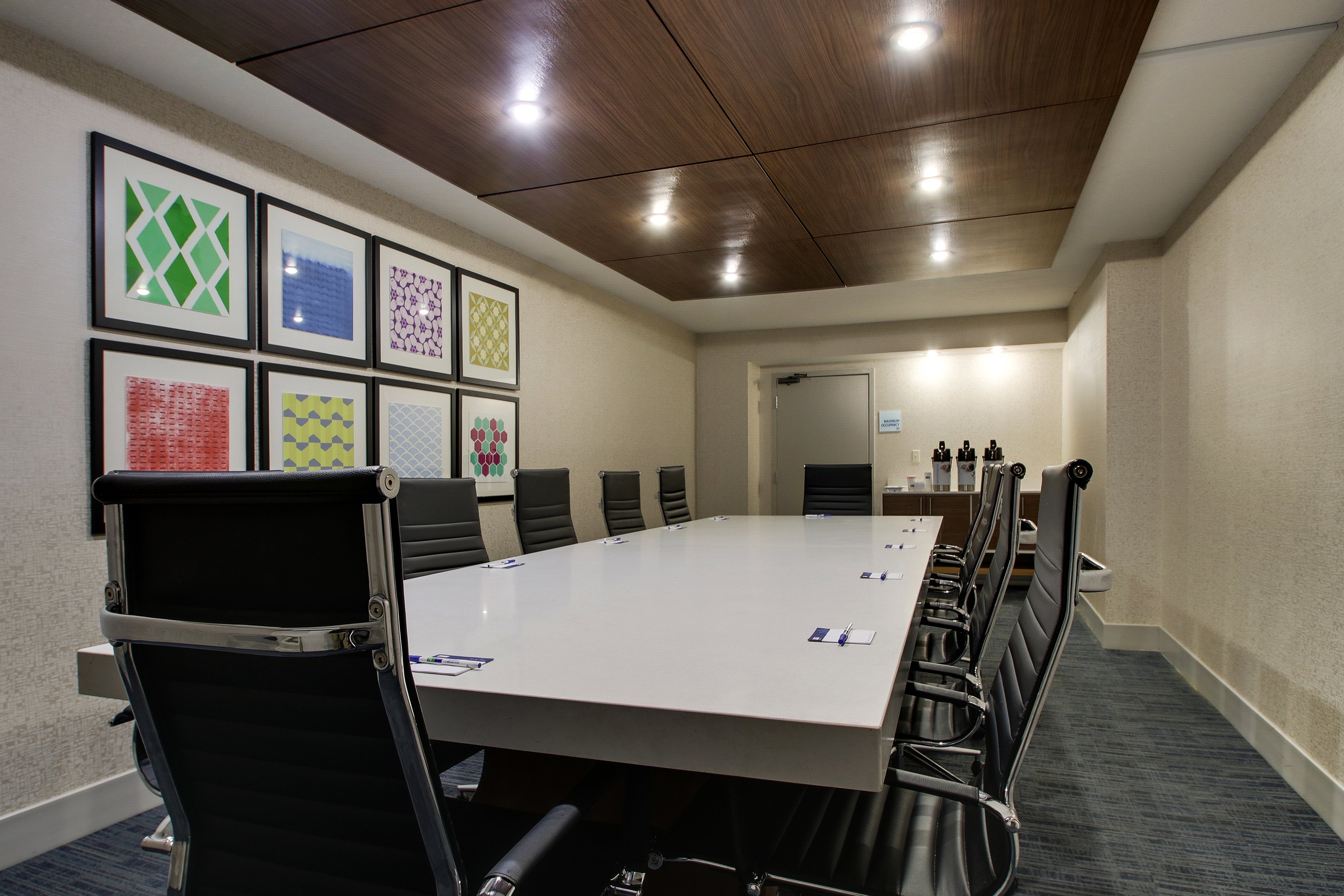 holiday inn express and suites wapakoneta by ihg