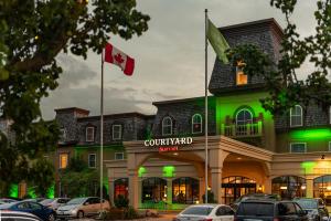 Courtyard By Marriott Waterloo St. Jacobs,Kitchener>>Cambridge,3 star