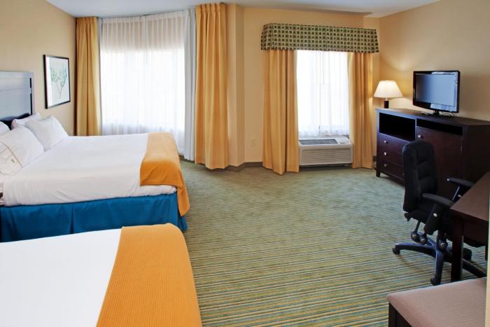 holiday inn express waterloo cedar falls by ihg