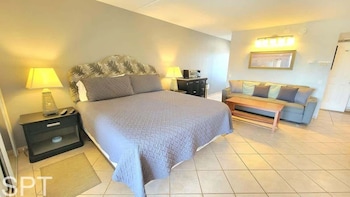 Landfall 22 1 Bedroom Home By Redawning,6403 Padre Boulevard,3 star