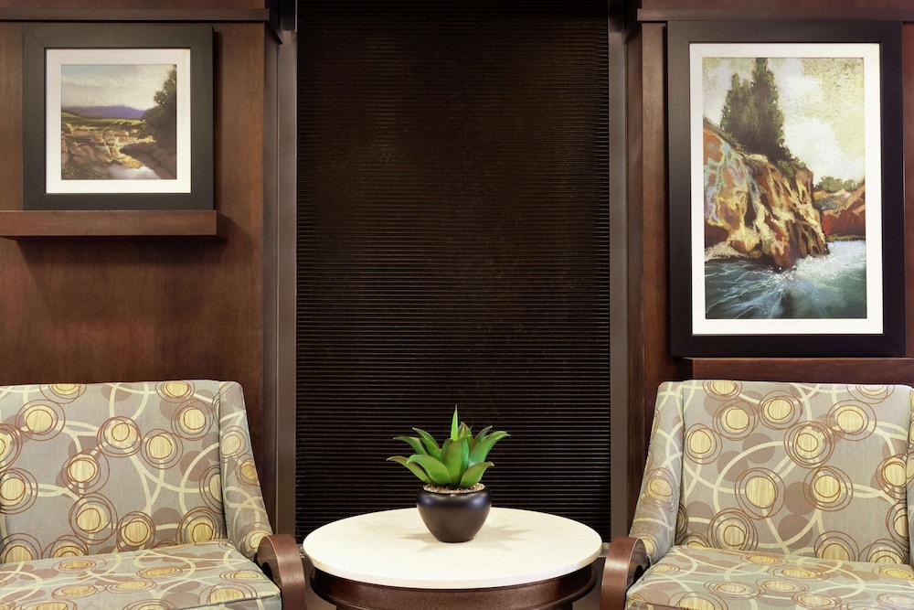hampton inn and suites west sacramento