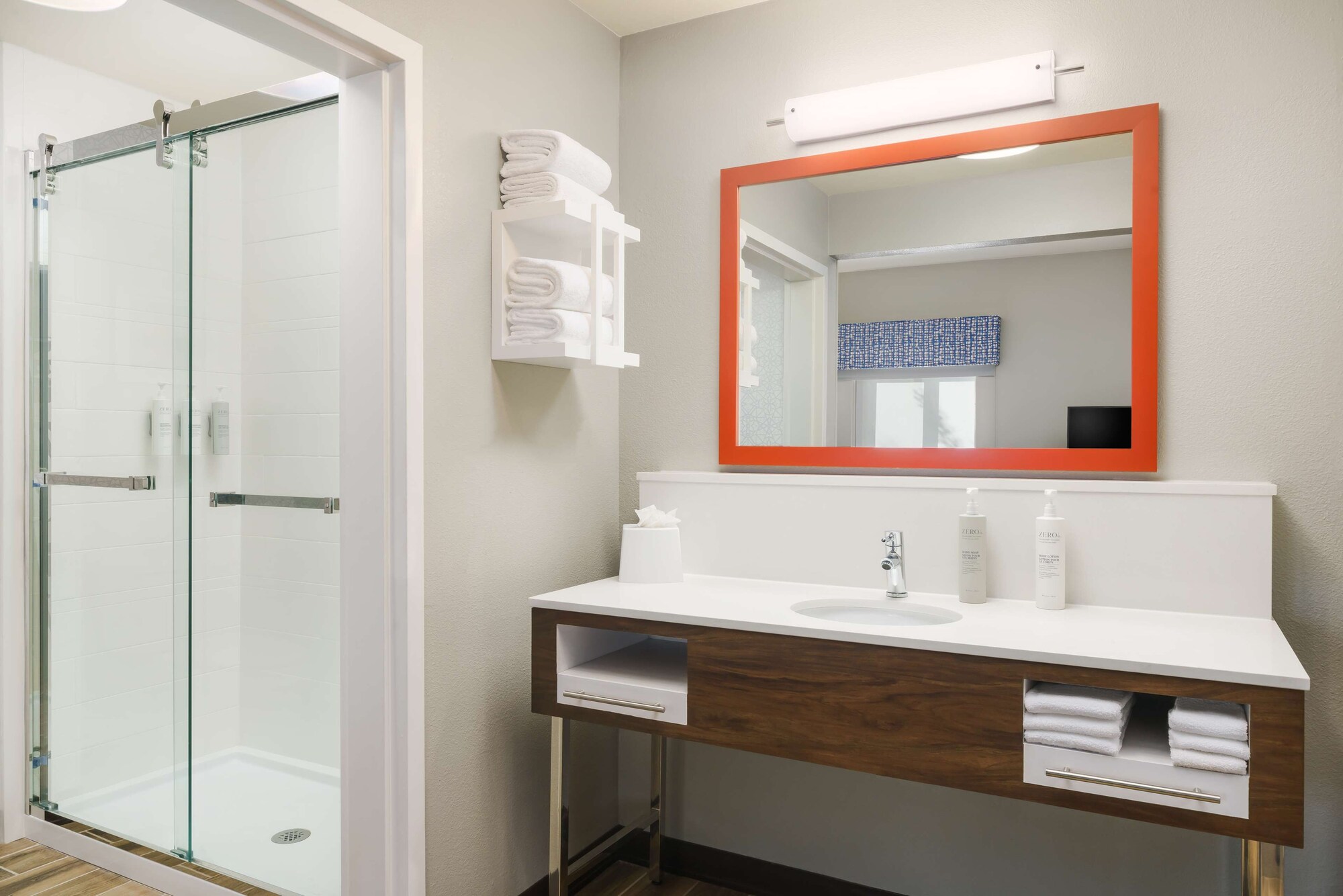 hampton inn and suites west sacramento