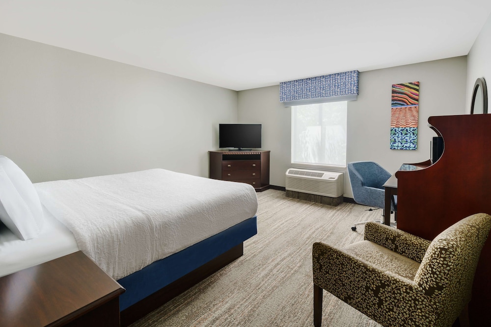 hampton inn and suites west sacramento