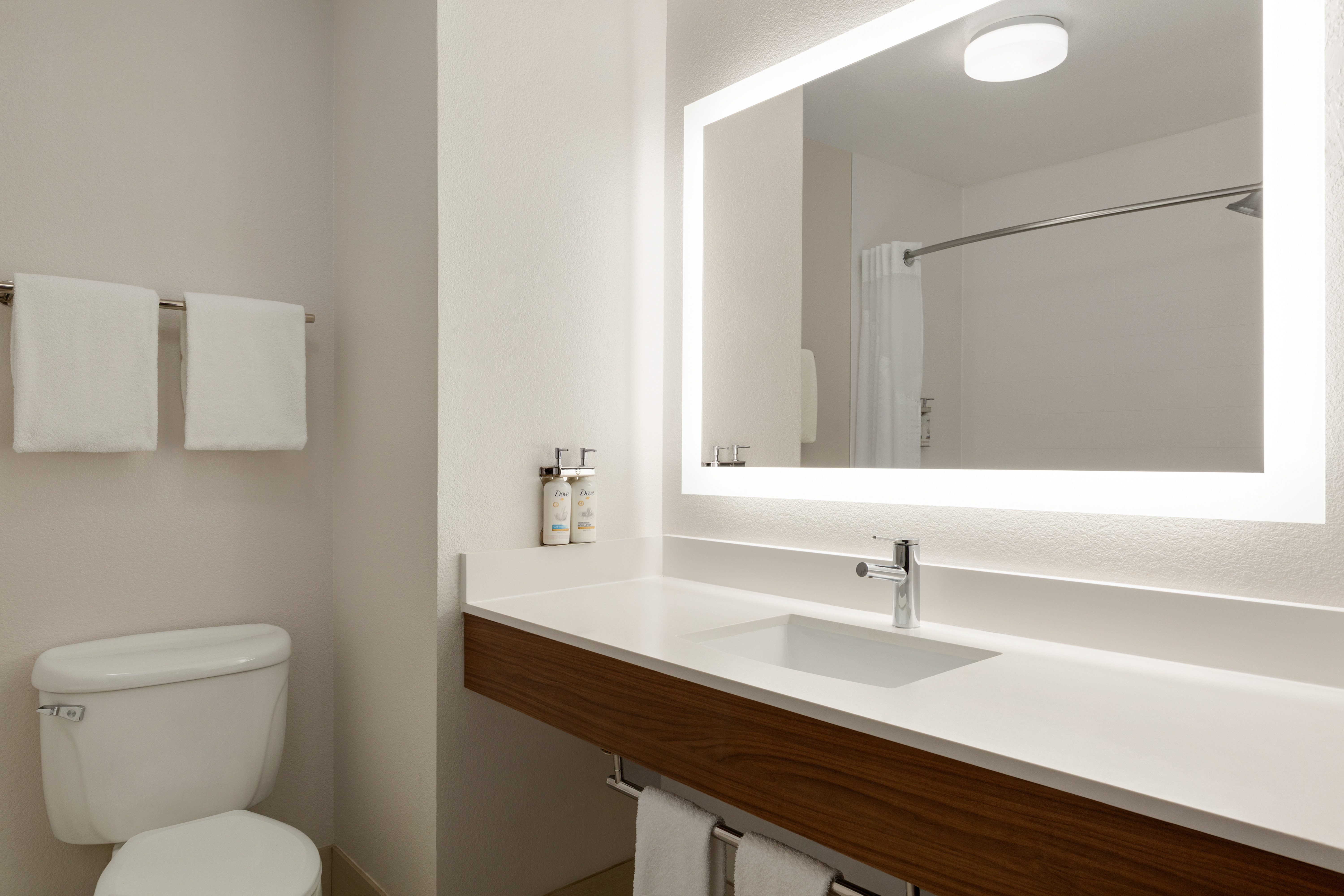 holiday inn express west sacramento by ihg