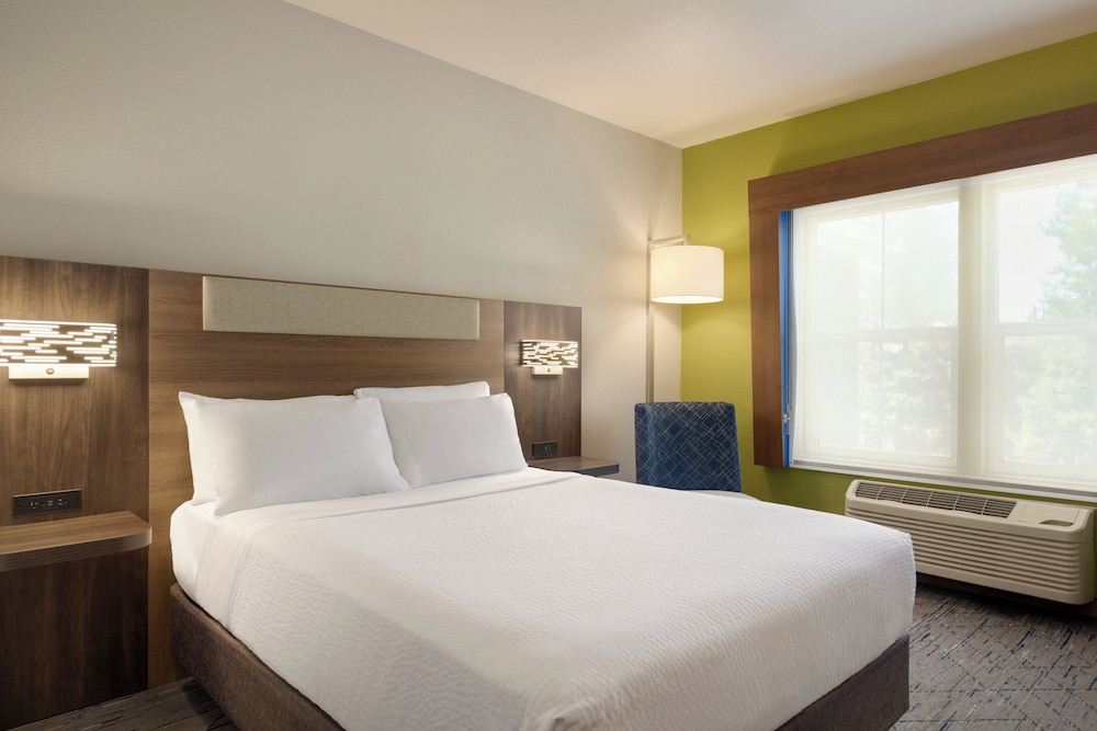 holiday inn express west sacramento by ihg
