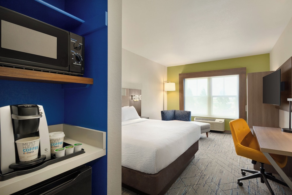 holiday inn express west sacramento by ihg