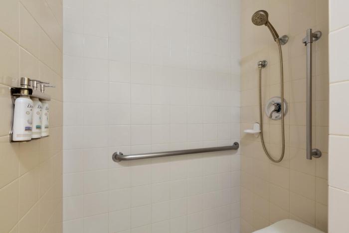 holiday inn express west sacramento by ihg