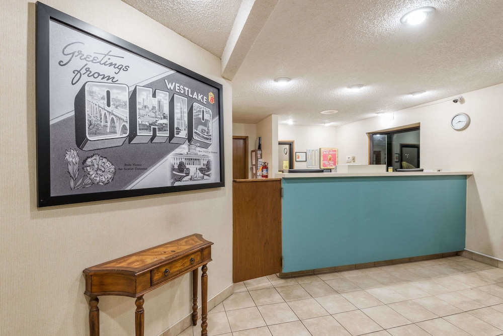 super 8 westlake cleveland