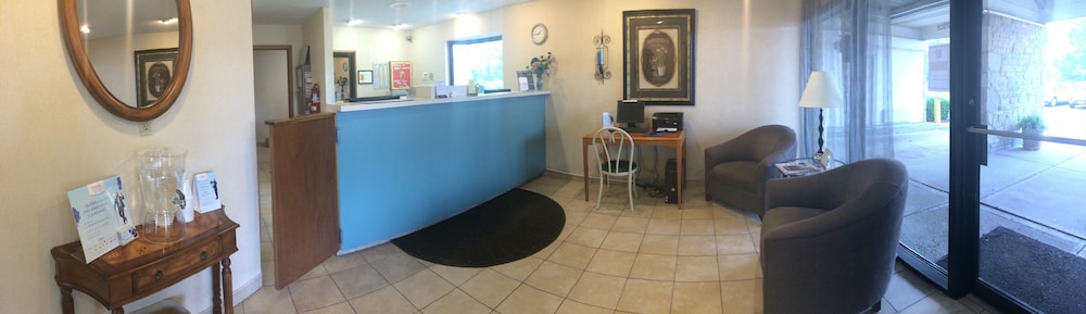 super 8 westlake cleveland