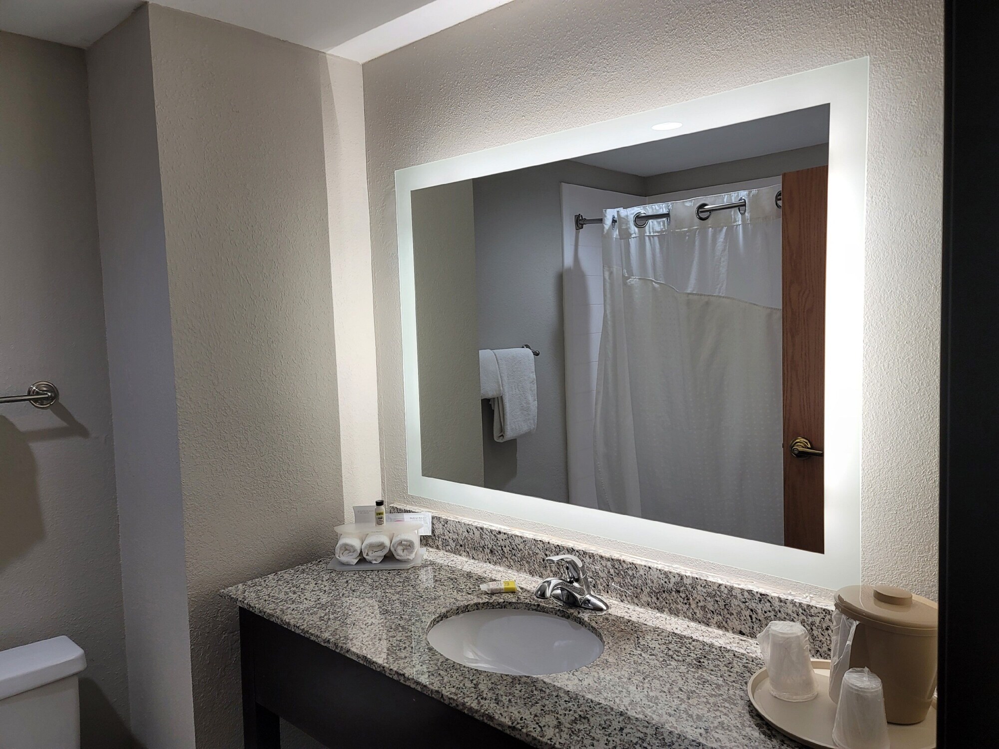 holiday inn express and suites wilson downtown by ihg