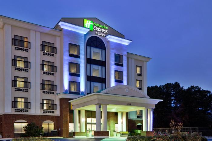 holiday inn express and suites wilson downtown by ihg