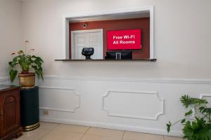 red roof inn and suites wilson