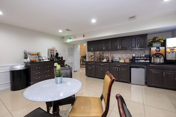 Red Roof Inn & Suites Wilson,Rocky Mount>>North Carolina,2 star