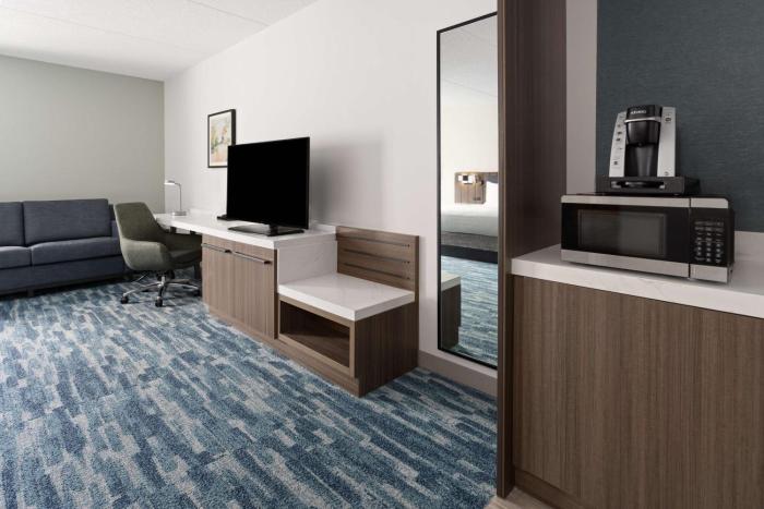 hilton garden inn winston salem hanes mall