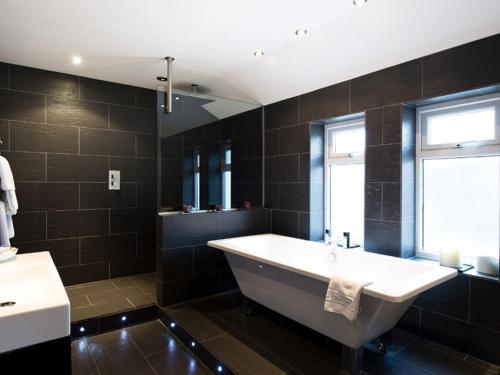 Hotel Wrexham,Holt>>Chester,3 star
