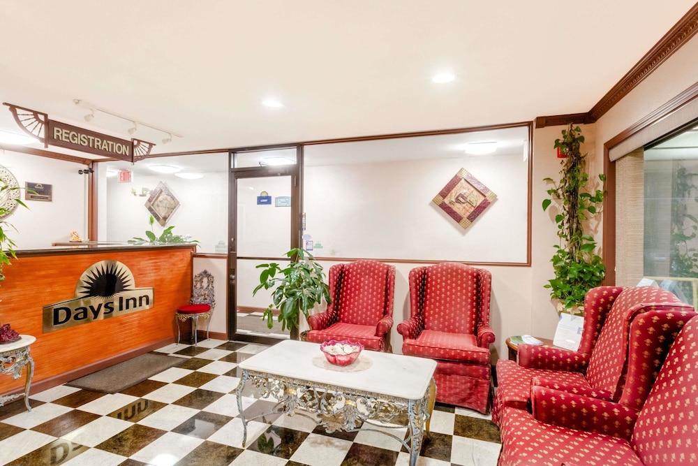 Days Inn By Wyndham Wurtsboro,Monticello>>Montgomery,2 star
