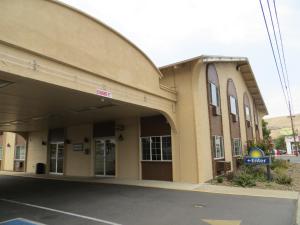 days inn by wyndham yakima