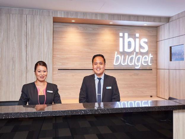 ibis budget singapore ruby