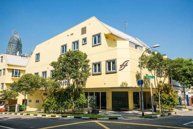 fragrance hotel viva