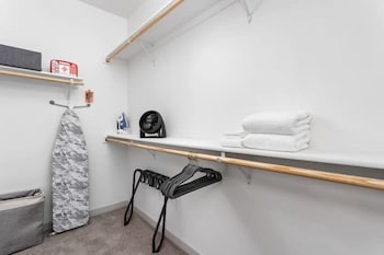 cozysuites at bottleworks district