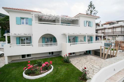 skopelos